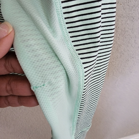 Lululemon Racewith Grace mint green half zip pullover size 8 - Picture 2 of 6